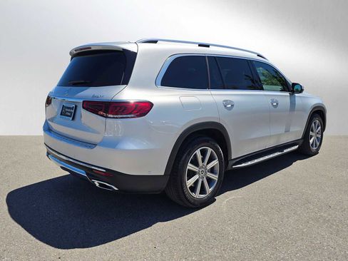 Used 2020 Mercedes-Benz GLS 450 4MATIC image 3