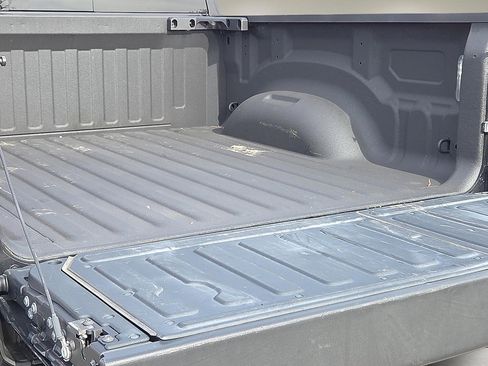 Used 2020 RAM 1500 Limited image 9