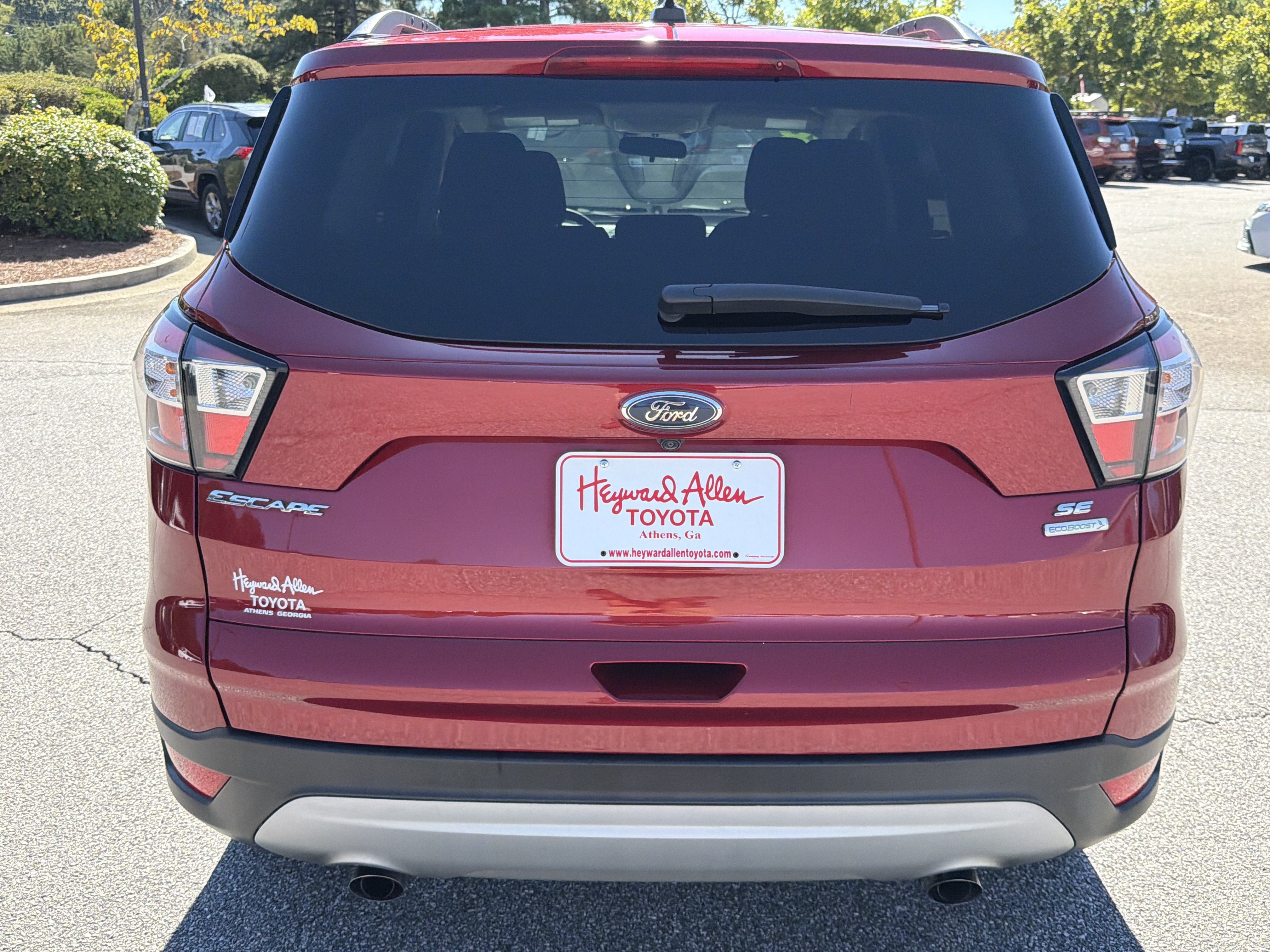 Used 2018 Ford Escape SE FWD image 16