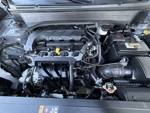 Certified 2024 Hyundai Venue SEL image 27