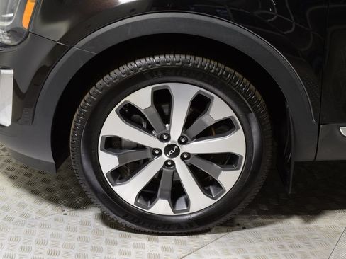 Used 2022 Kia Telluride S FWD image 36