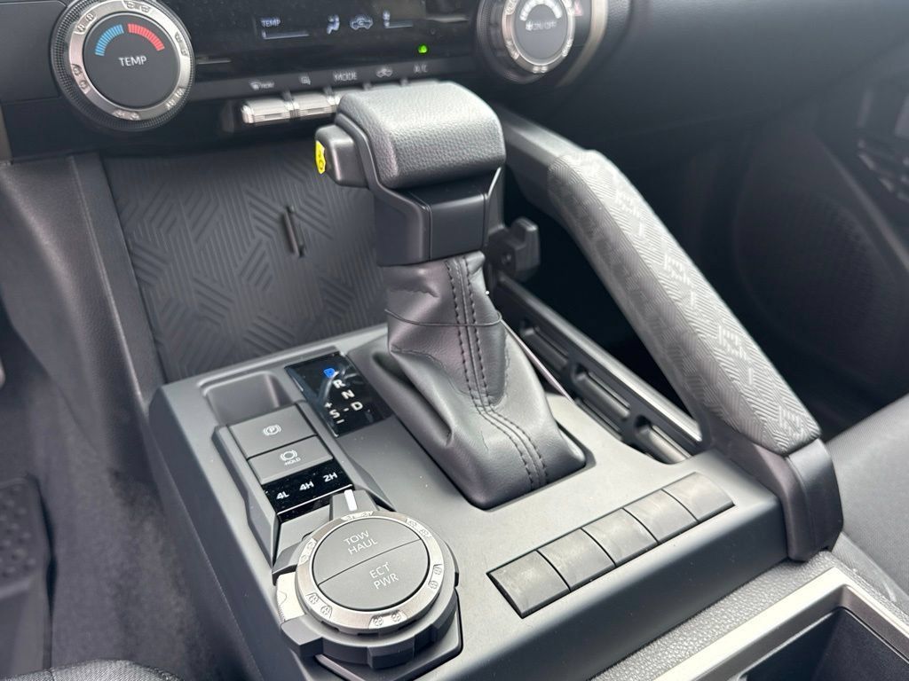 New 2026 Toyota Tacoma SR5 AWD/4WD image 26