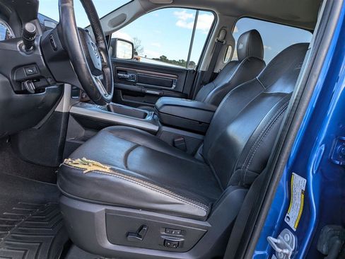 Used 2016 RAM 2500 Laramie w/ Convenience Group image 13