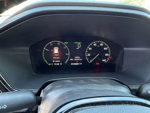 Used 2025 Honda CR-V Sport Touring image 31