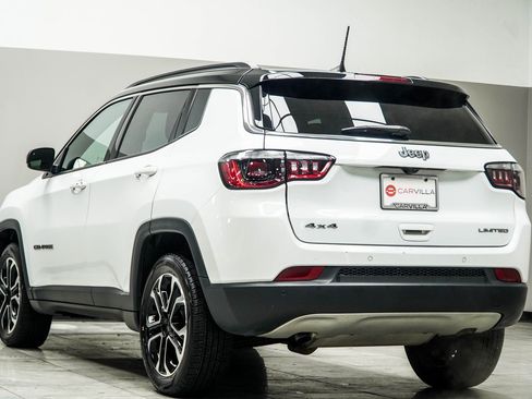 Used 2024 Jeep Compass Limited image 10