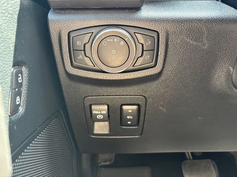 Used 2018 Ford F150 XLT w/ Equipment Group 302A Luxury AWD/4WD image 35