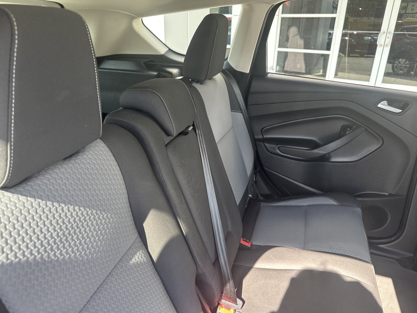 Used 2017 Ford Escape SE FWD image 24