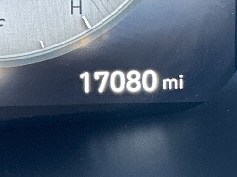 Certified 2023 Hyundai Santa Fe Calligraphy image 23