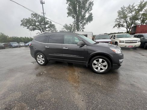 Used 2015 Chevrolet Traverse LTZ AWD/4WD image 5