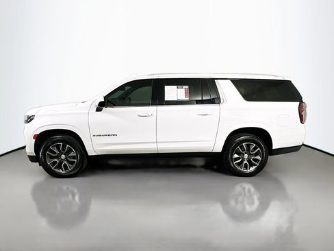Used 2021 Chevrolet Suburban LT w/ Max Trailering Package RWD image 5