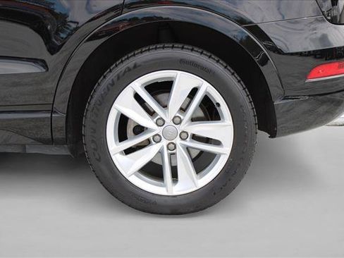 Used 2018 Audi Q3 2.0T Premium AWD/4WD image 16