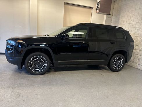 New 2026 Jeep Cherokee Limited image 15