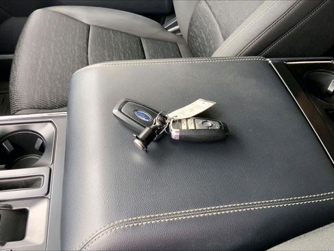 Certified 2021 Ford F150 XLT w/ Equipment Group 302A High image 14