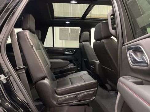 Used 2021 Chevrolet Tahoe RST w/ Luxury Package image 14