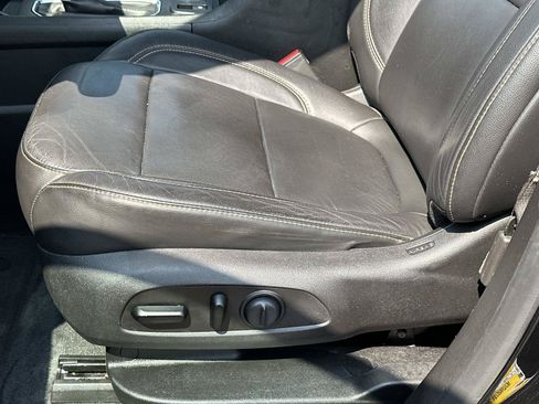 Certified 2019 Chevrolet Traverse LT AWD/4WD image 17