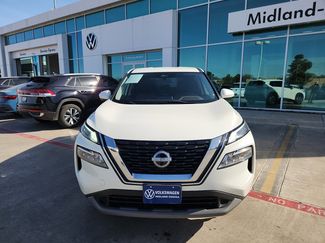 Used 2023 Nissan Rogue SV video 2