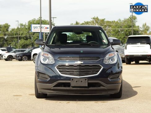 Used 2016 Chevrolet Equinox LS FWD image 2
