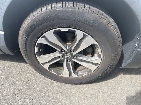 Used 2019 Honda CR-V LX image 6