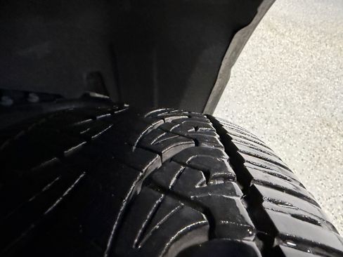 Used 2024 Ford F150 XLT w/ Equipment Group 302A MID image 32