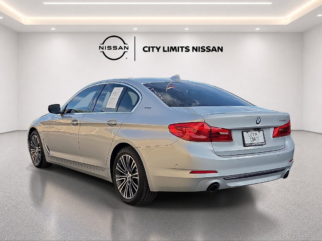 Used 2018 BMW 530e RWD image 4