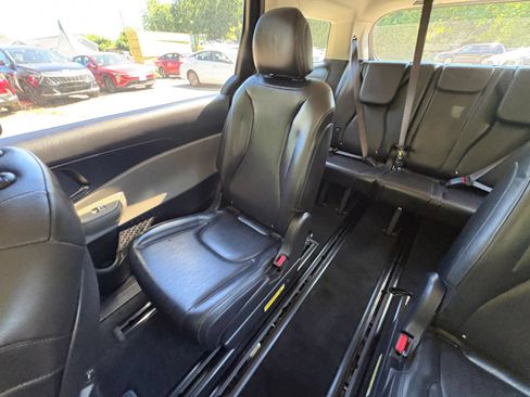Used 2026 Kia Carnival FWD image 39