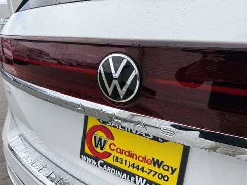 New 2025 Volkswagen Atlas SEL Premium R-Line image 9