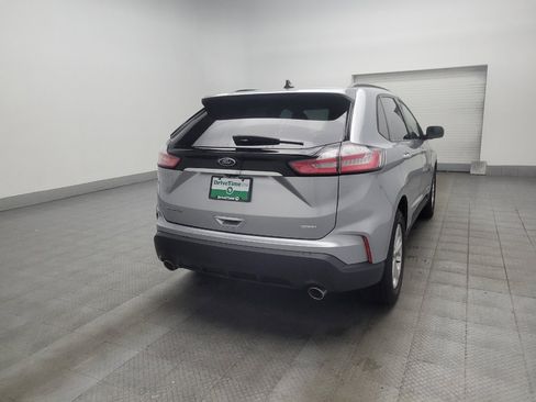 Used 2020 Ford Edge SE FWD image 9