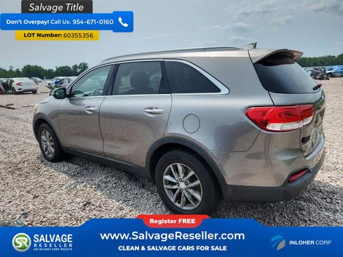 Used 2016 Kia Sorento FWD w/ LX Convenience Package image 3