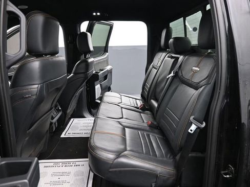 Used 2023 Ford F250 Platinum image 11