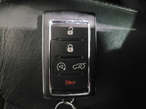 Used 2022 Jeep Grand Cherokee Limited 4xe AWD/4WD image 32