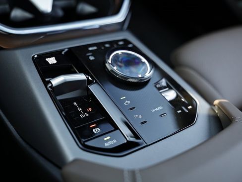 New 2026 BMW X3 xDrive30 w/ Premium Package image 32