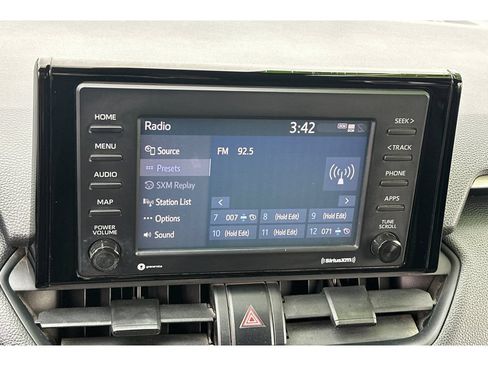 Used 2020 Toyota RAV4 XLE w/ Convenience Package AWD/4WD image 21