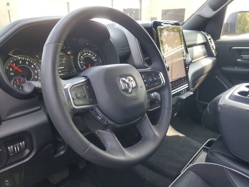 Used 2025 RAM 1500 Laramie image 16