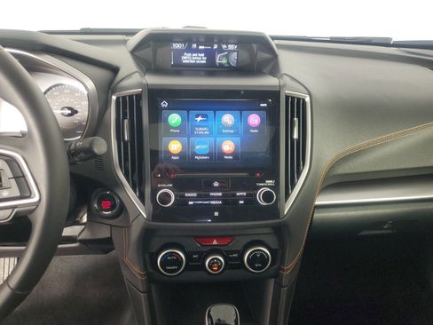 Used 2023 Subaru Crosstrek 2.5i Limited w/ Moonroof Package image 16