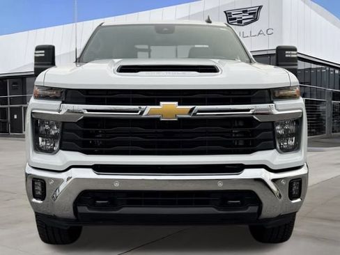 Used 2025 Chevrolet Silverado 2500 LT w/ All Star Edition image 4