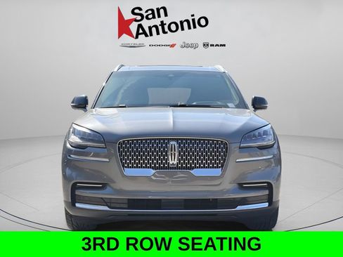 Used 2023 Lincoln Aviator Reserve w/ Equipment Group 201A RWD image 3