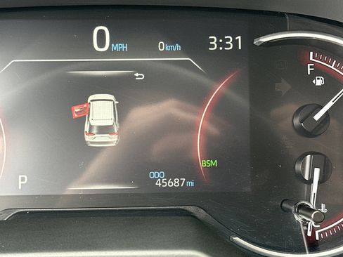 Certified 2024 Toyota RAV4 LE image 22