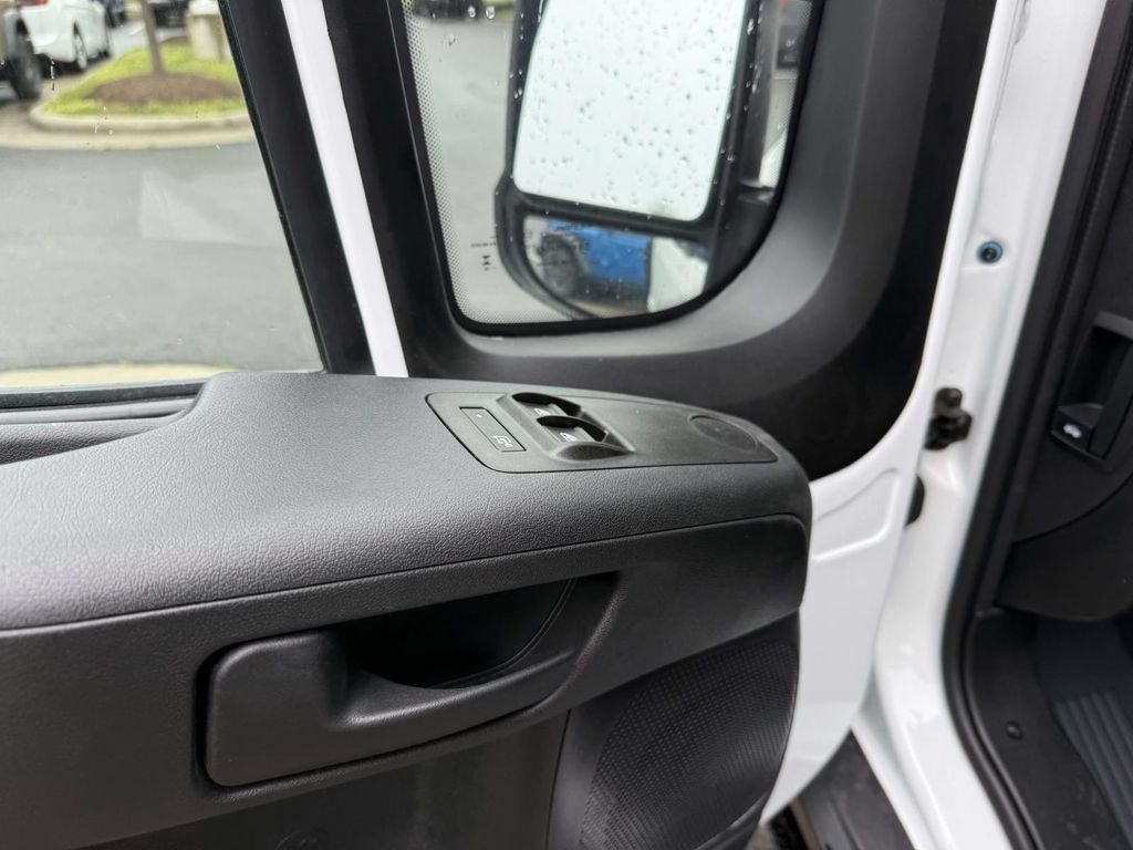 New 2026 RAM ProMaster 3500 FWD image 30