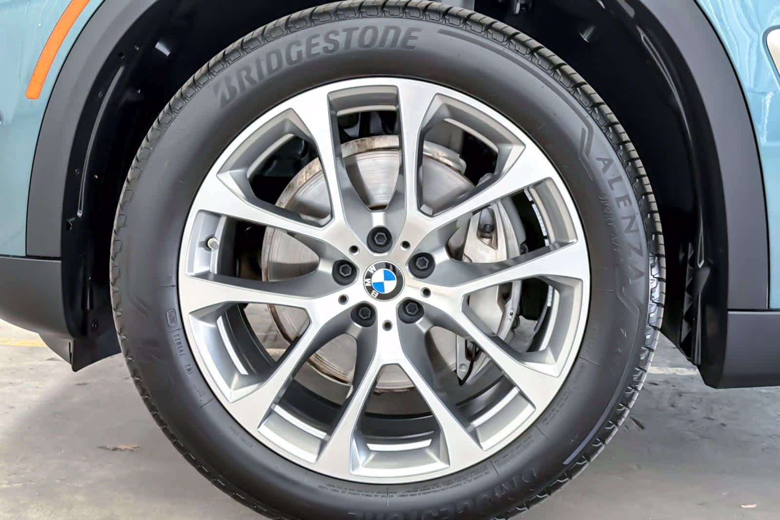 Used 2026 BMW X5 xDrive40i w/ Premium Package AWD/4WD image 27