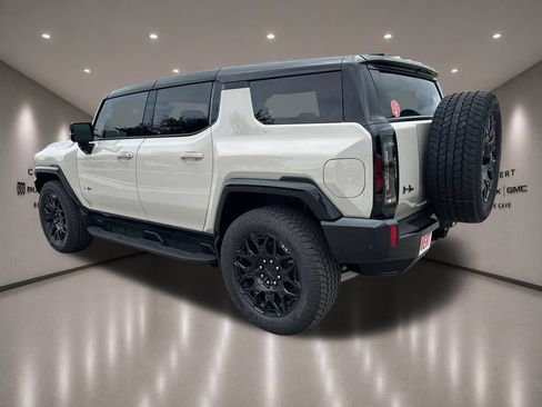 New 2026 GMC Hummer EV SUV AWD/4WD image 7