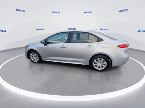 Used 2023 Toyota Corolla LE image 6