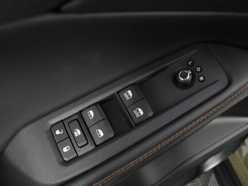 New 2026 Jeep Cherokee Overland AWD/4WD image 17