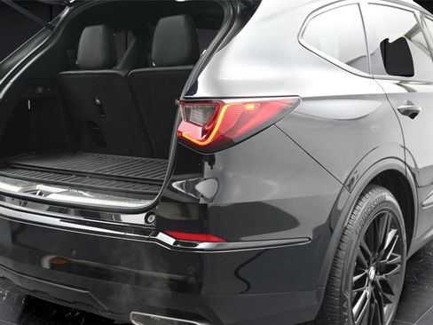 Used 2025 Acura MDX A-Spec AWD/4WD image 15