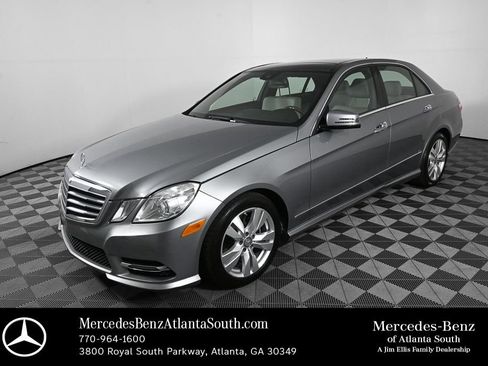 Used 2013 Mercedes-Benz E 350 Sedan image 1