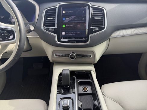 New 2025 Volvo XC90 B6 Plus w/ Protection Package Premier image 11