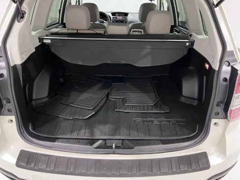 Used 2015 Subaru Forester 2.5i Limited w/ Popular Package #2 image 35