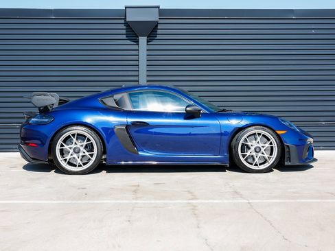 Certified 2024 Porsche 718 Cayman GT4 RS image 8