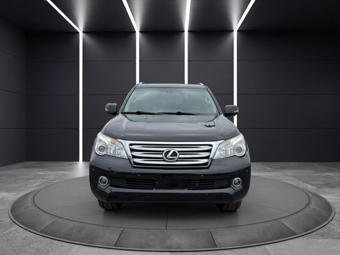 Used 2013 Lexus GX 460 w/ Comfort Plus Pkg AWD/4WD image 2