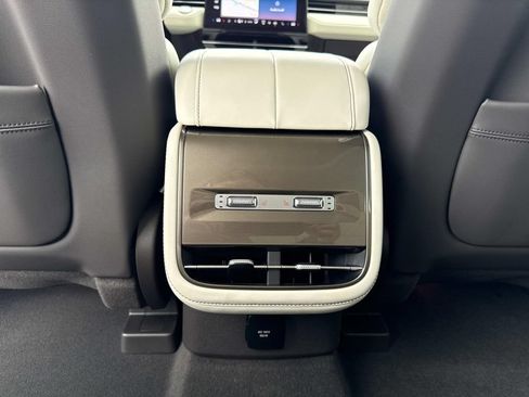 New 2026 Lincoln Nautilus Black Label AWD/4WD image 16