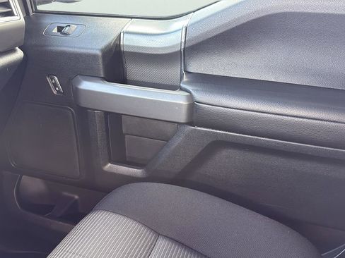 Used 2017 Ford F150 XLT w/ Equipment Group 302A Luxury image 22